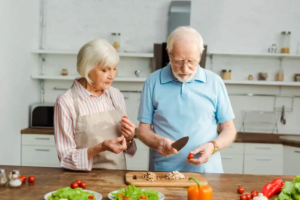 Cuisine ergonomique senior : aménagement sécurisé et adapté