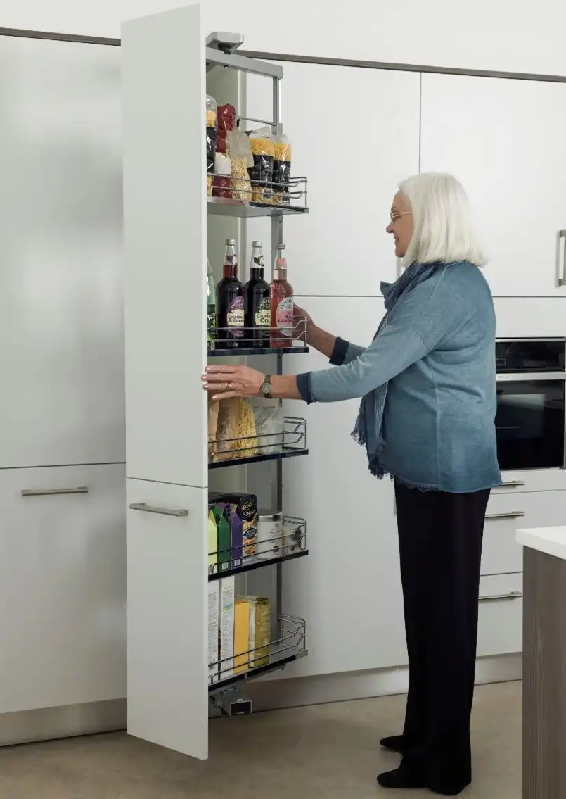 Cuisine adaptée PMR et Senior : Aménagement sur-mesure et aides